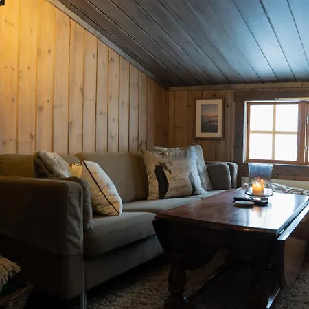 Cozy, Modern Log Casa de Férias