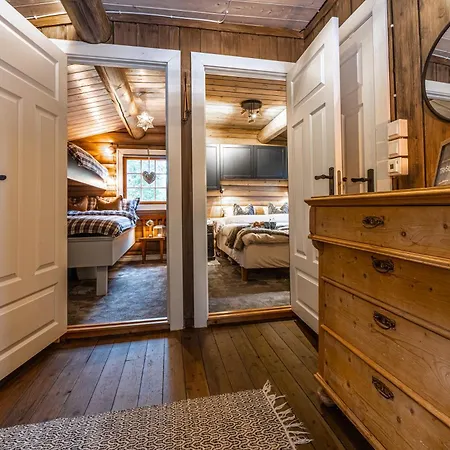Cozy, Modern Log